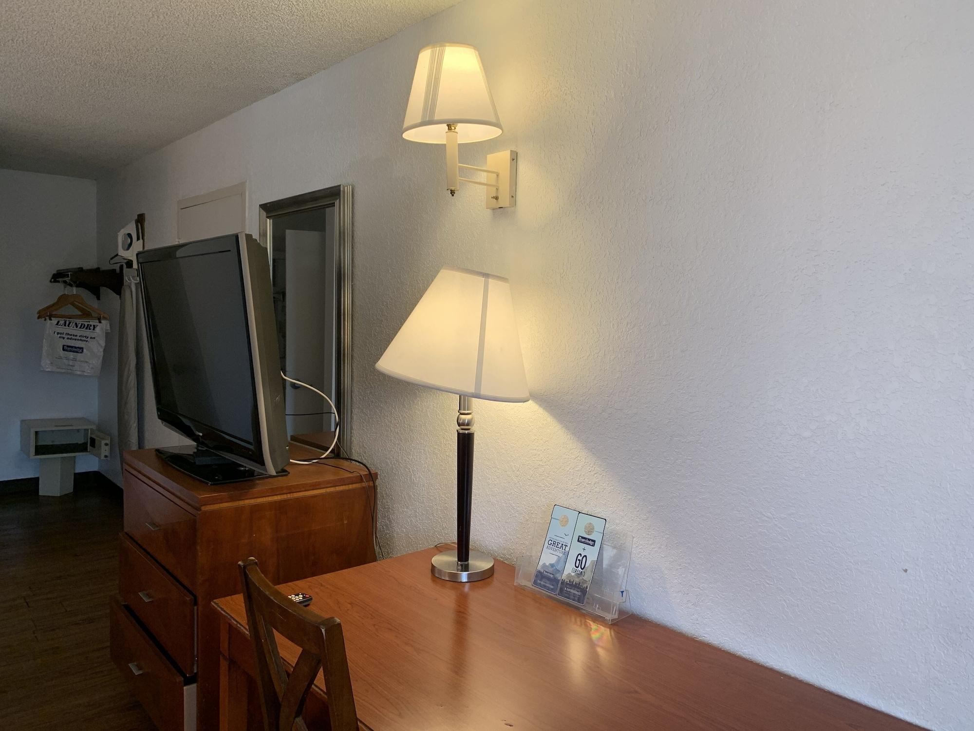Travelodge Suites By Wyndham Macclenny I-10 Exteriör bild